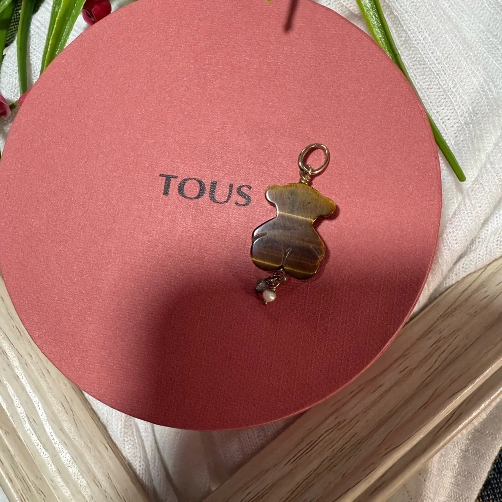 Tous used article